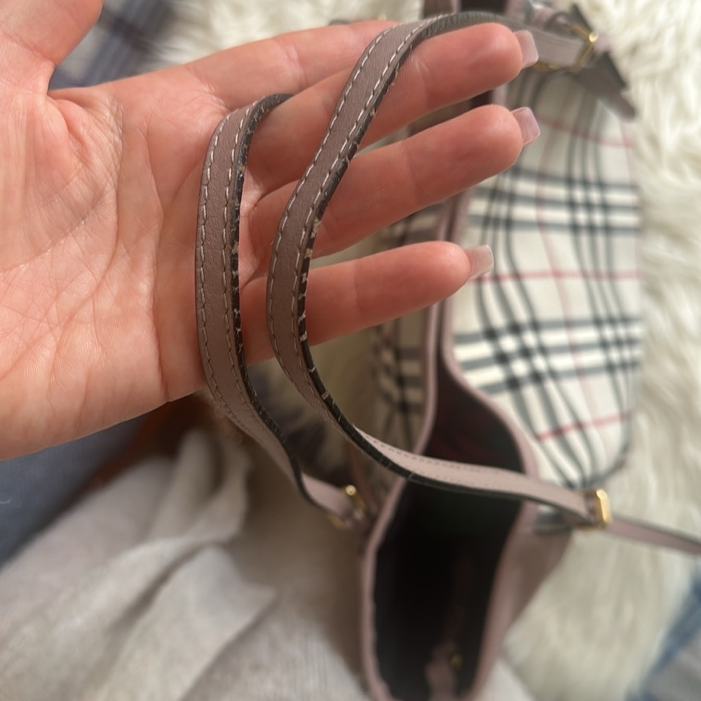BURBERRY Lavander - Picture 9 of 9